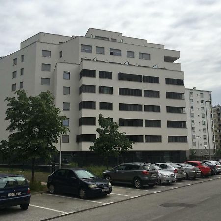 Korkyra Lejlighed Zagreb Eksteriør billede